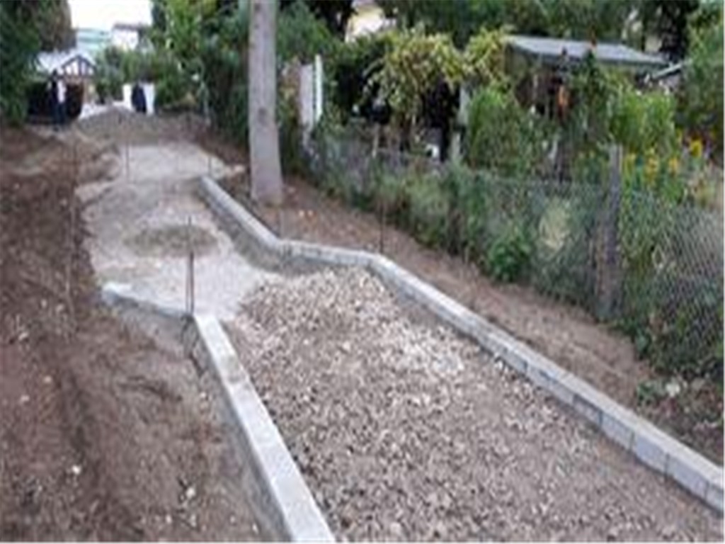 Anlegung eines neuen, behindertengerechten Zugangs in unsere Gartenanlage